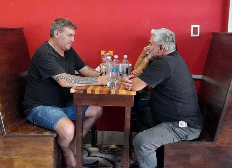 Se cuenta con una ideología filoperonista.