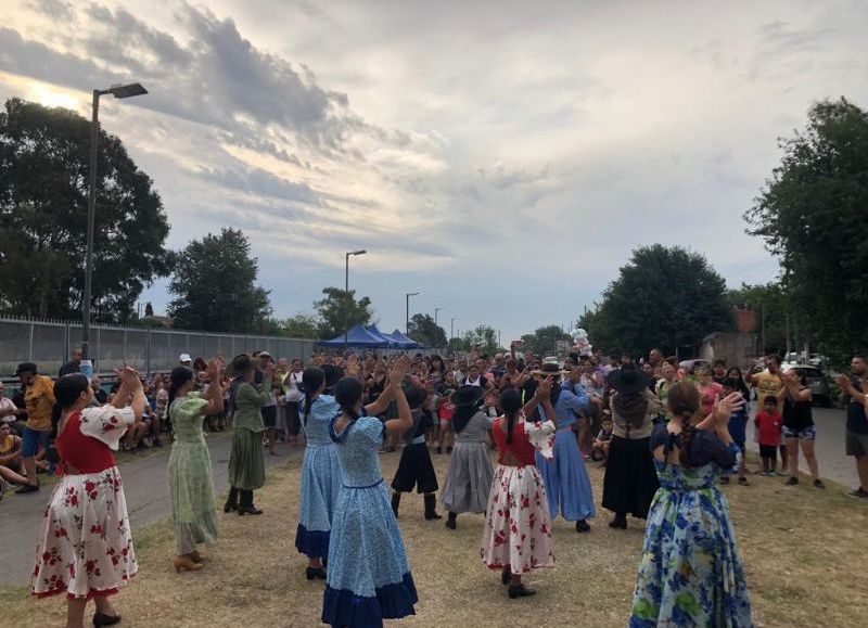 También se desarrolló el ballet Folclórico “La Donosa”.