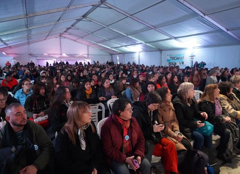 El evento organizado por la Dirección Provincial de Educación Superior junto al Municipio de Merlo se llevó a cabo en el Parque Municipal Néstor Kirchner con 16 talleres para abordar, reflexionar y trabajar.