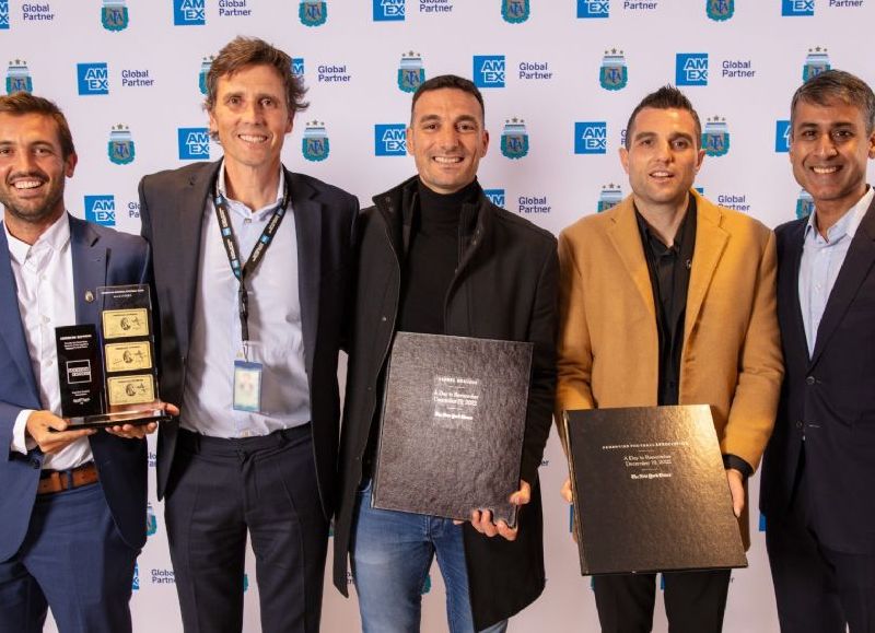 Pablo Díaz; Lisandro Delfino; Lionel Scaloni, DT de la Selección Argentina de Fútbol; Leandro Petersen; y Mohammed Badi.