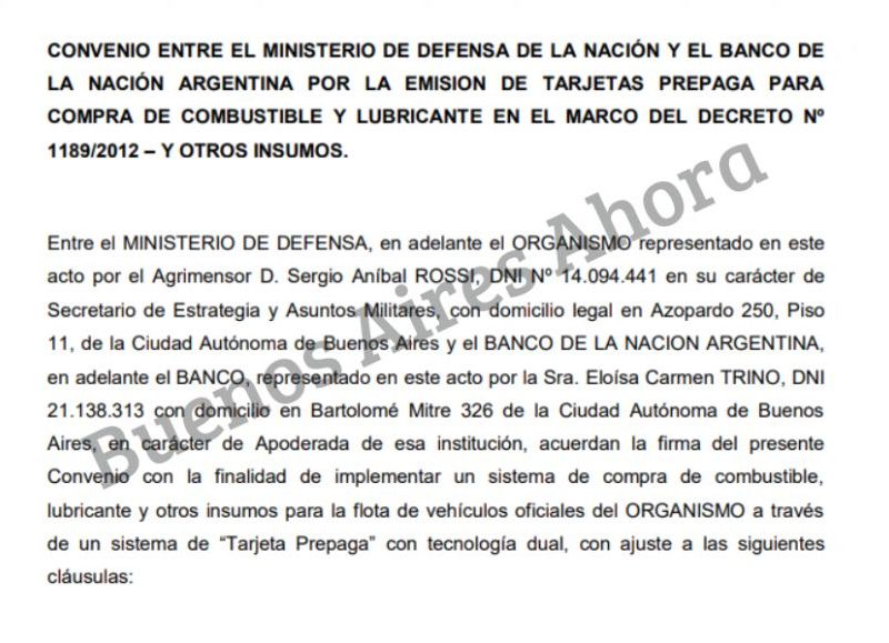 El convenio fue firmado por Agustín Rossi y la apoderada del Banco Nación, Eloísa Carmen Trino.