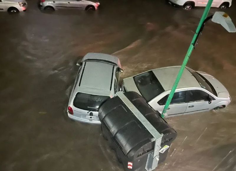 Las localidades del Área Metropolitana Bonaerense (AMBA) se vieron severamente afectadas por impactantes tormentas.