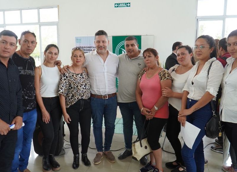 Gustavo Menéndez acompañó la jornada que se llevó adelante en la Usina del Arte de Libertad.