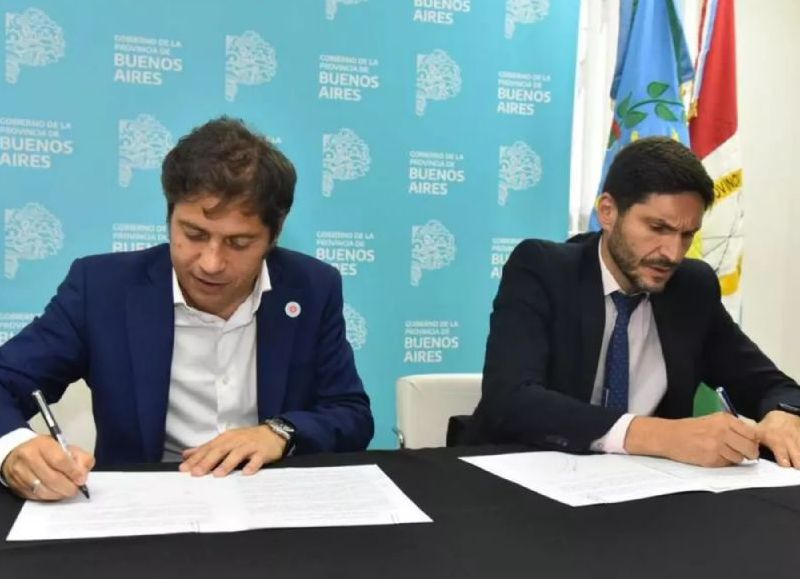 El gobernador de Buenos Aires, Axel Kicillof, rubricó un acuerdo con su par de Santa Fe, Maximiliano Pullaro, para combatir el narcotráfico.