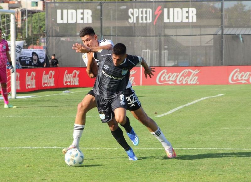 El Malevo de Pompeya venció 1-0 al Decano con el gol de su capitán este lunes en el Guillermo Laza por la fecha 6 de la Copa de la Liga Profesional de Fútbol.