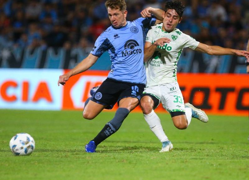 El Pirata se impuso por 4-1 en Córdoba con goles de Ulises Sánchez, Barinaga, Reyna y Lencioni tras arrancar abajo con tanto de Quiroga. Tomó aire con creces antes del clásico, mientras que el Verde se hunde.