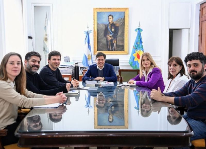 Durante el encuentro encabezado por el mandatario bonaerense Axel Kicillof se analizó la situación del proyecto de inversión para la instalación de la planta productora de GNL por parte de las empresas YPF y Petronas.