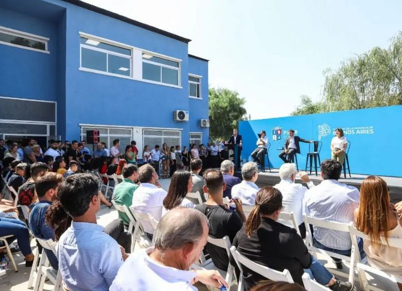 La Municipalidad de Pilar celebró que se inauguró el nuevo edificio de la Escuela Secundaria número 31 en Presidente Derqui.