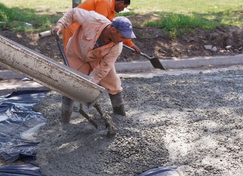 La Municipalidad de Merlo informó que "continúan con el Plan de Pavimentación en los barrios, con el objetivo mejorar la conectividad y la calidad de vida a los vecinos de la zona".