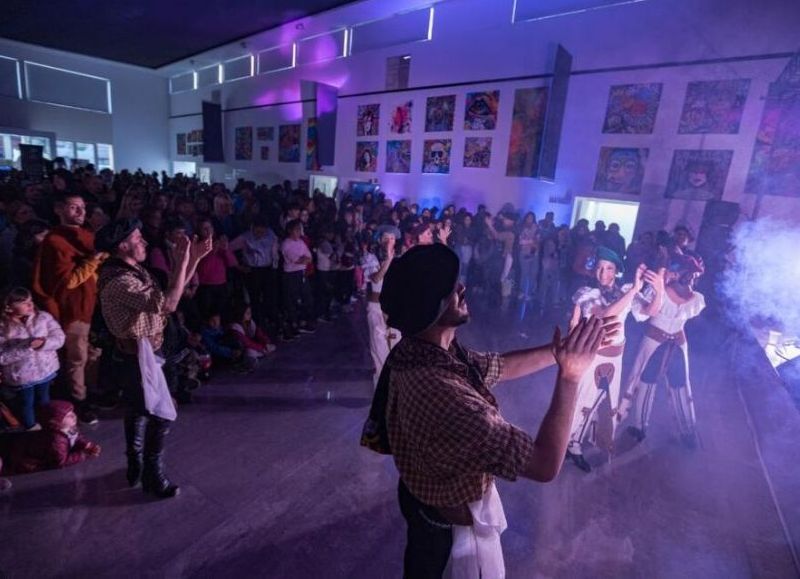 La propuesta está orientada a generar espacios de debate y producción donde participan diferentes sectores de la cultura del territorio.