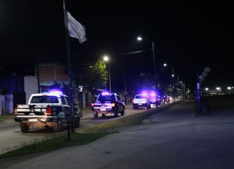 La Municipalidad de José C. Paz junto con las fuerzas policiales, realizaron un nuevo operativo de control en las noches de la ciudad.