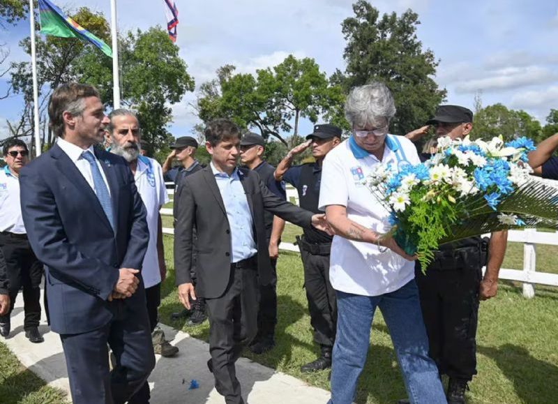 El gobernador bonaerense Axel Kicillof recordó que el presidente a declarado sentirse identificado con la ex premier británica durante el conflicto bélico, Margaret Thatcher.