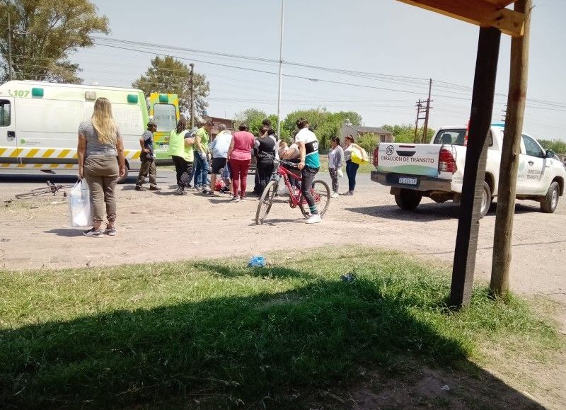 El hecho ocurrió este jueves cuando un menor de edad bajó del colectivo sobre la Ruta 7 a la altura de la parada de Los Viveros.