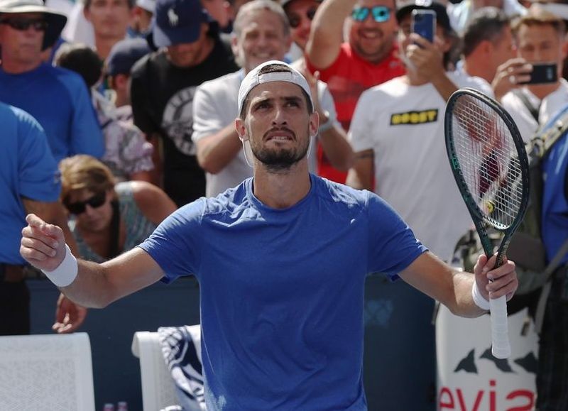 El oriundo de Bell Ville metió un tremendo triunfazo en tres sets ante Tiafoe y ahora tendrá un durísimo rival en tercera ronda.