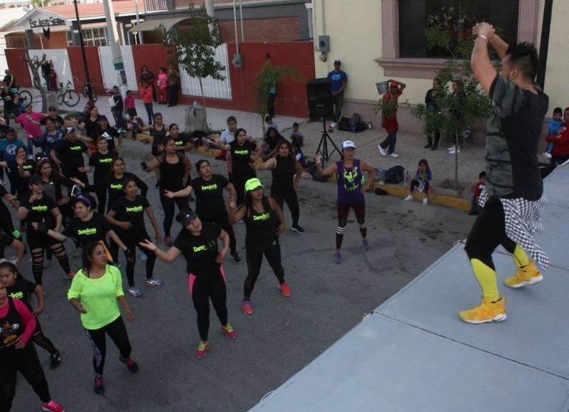 Estas jornadas cuentan con postas sanitarias, médicos, enfermeros y tratamientos de kinesiología para cuidar de la salud de los paceños.