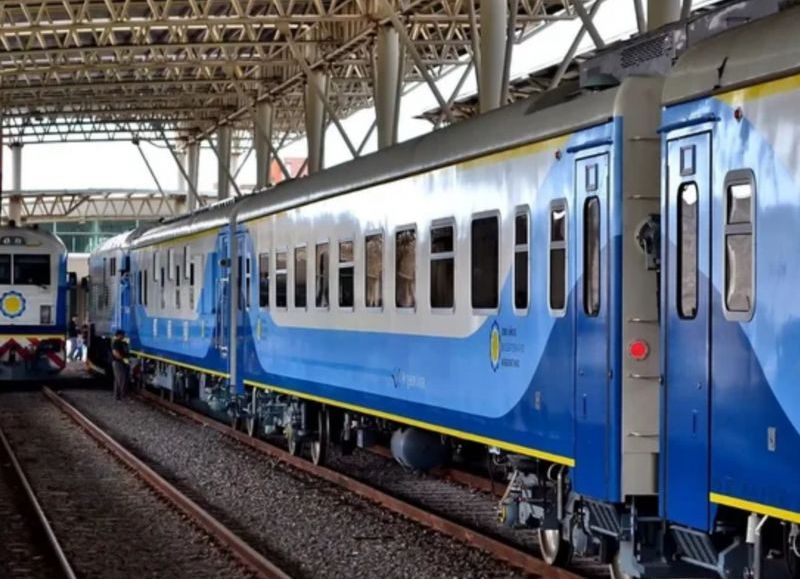 Se concretó el tarifazo de transporte de Milei: el boleto del tren subió un 53 por ciento en el Gran Buenos Aires