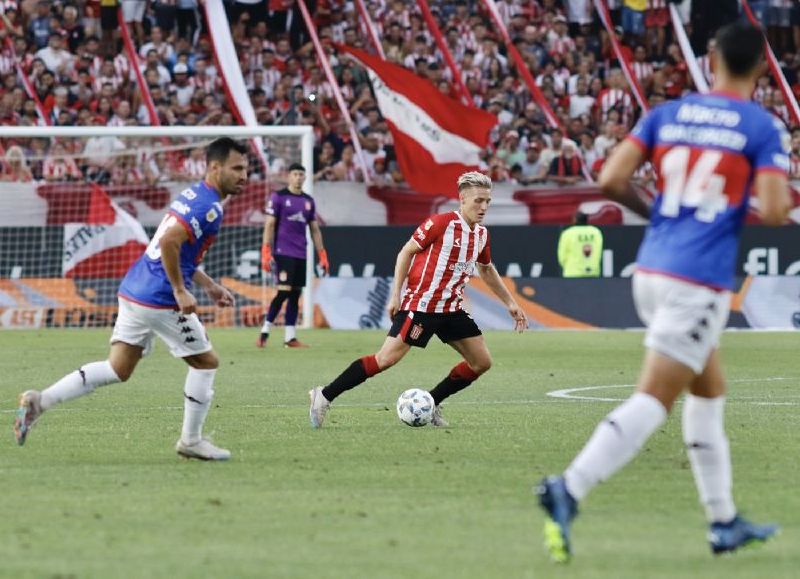 Con goles de Mauro Méndez y Eros Mancuso, el Pincha se impuso 2-0 en el Estadio UNO - Jorge Luis Hirschi por la fecha 4 de la Zona B.