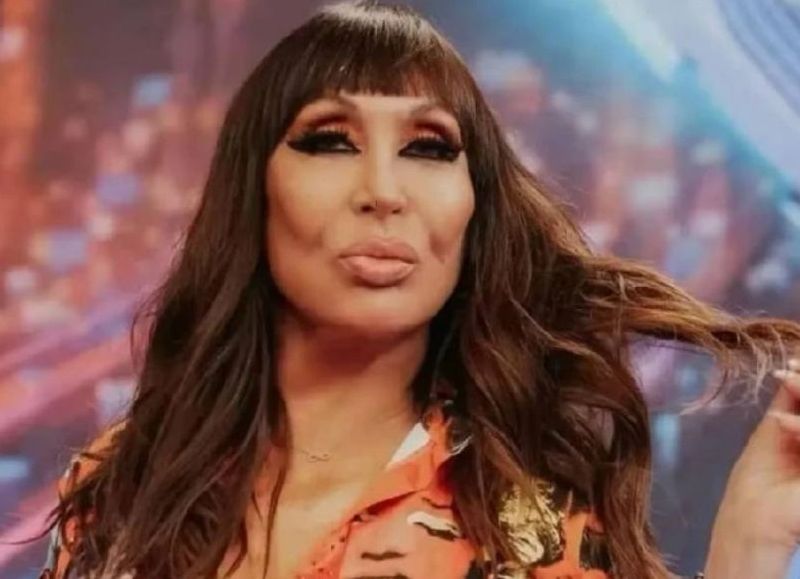 Moria Casán llegó con bastón a una obra y ordenó que no se publiquen esas imágenes