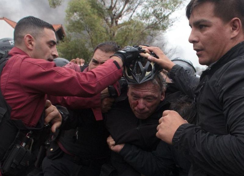 Golpearon al ministro de Seguridad, Sergio Berni.