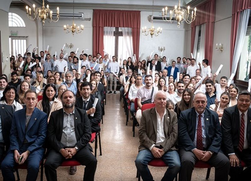 La provincia duplicó la matrícula y juraron 80 nuevos agrimensores en el Consejo Profesional