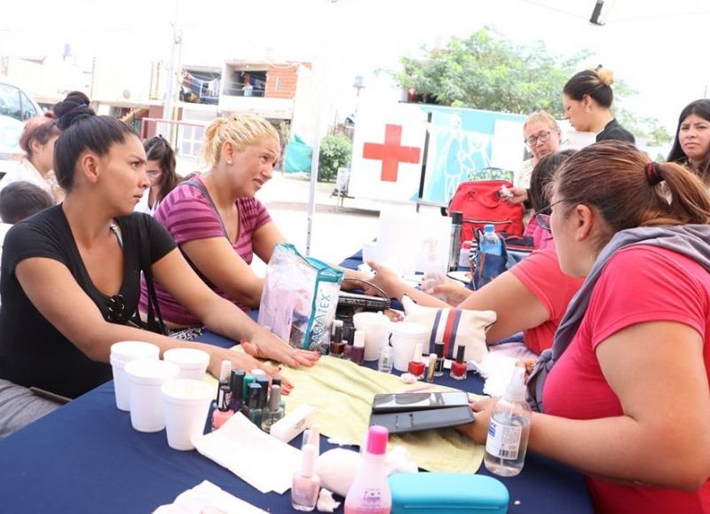 Se realizaron consultas obstétricas, ecografías y vacunación de calendario.