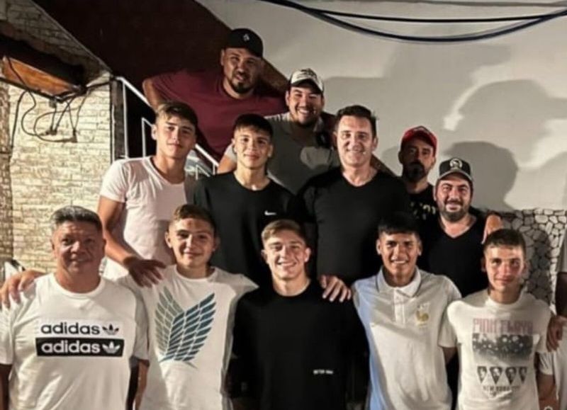 Fabio Roca, abajo a la izquierda el reclutador de los jugadores de "Pachi" Lombilla.