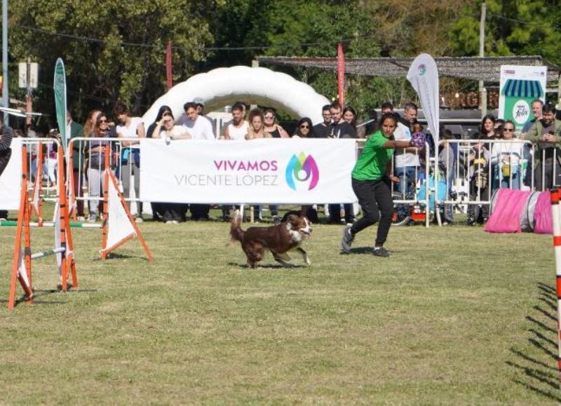 El encuentro tuvo lugar en Arenales y el río, y contó con juegos de kermesse, vacunación y emprendedores.