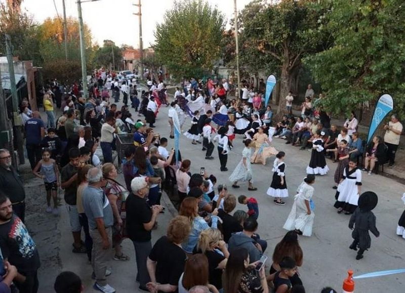 Van a seguir avanzando las obras en todos los barrios de San Miguel, para mejorar la calidad de vida de los vecinos y seguir desarrollando el distrito.