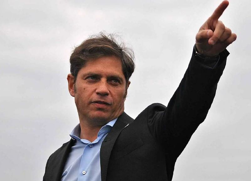 Axel Kicillof y su equipo fueron apuntados por gremios de minoridad tras los hechos.